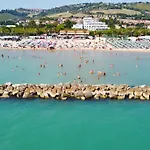Family Kids Village Riva Dei Pini Campsite