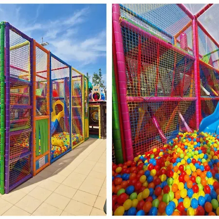 Campingplads Family Kids Village Riva Dei Pini