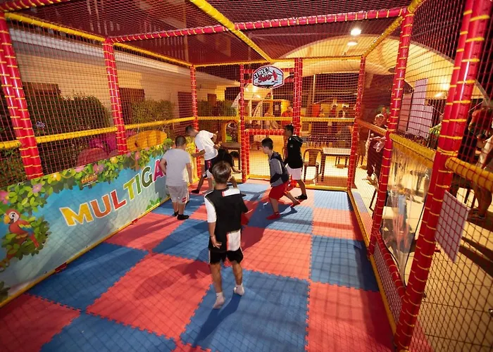 Family Kids Village Riva Dei Pini Κάμπινγκ *